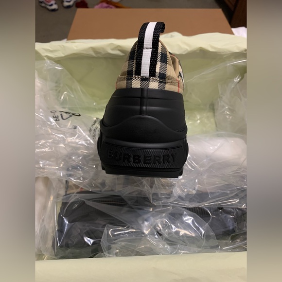 Burberry Arthur Check Chunky Sneakers (Woman) - Picture 8 of 13